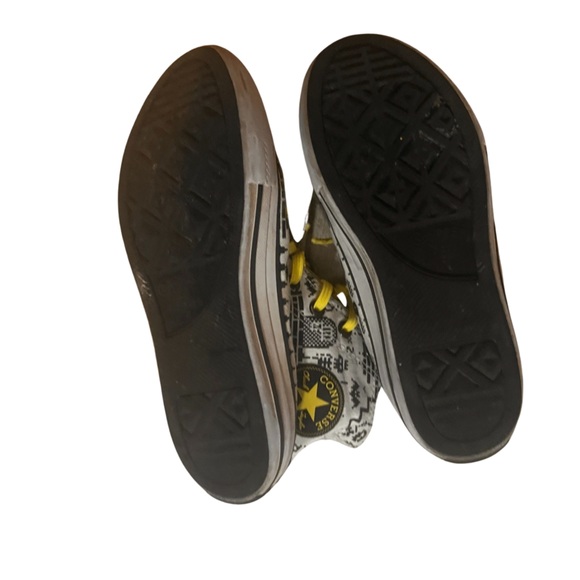 Rare Jr Converse size 4 - Picture 6 of 6